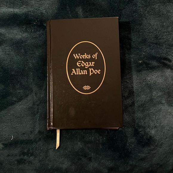 Works of Edgar Allen Poe Published By Dorsey Press - Picture 1 of 5